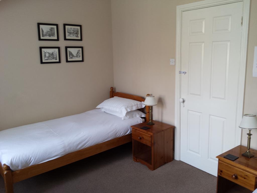 Glenade Bed & Breakfast Bath Oda fotoğraf